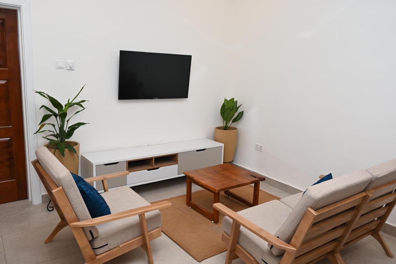Lokko Serene Accra Eksteriør bilde