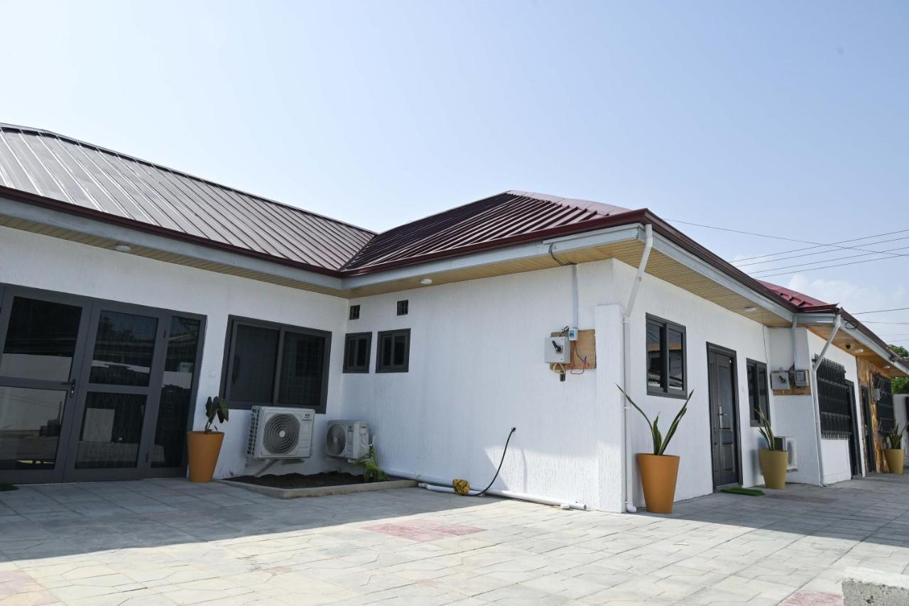 Lokko Serene Accra Eksteriør bilde